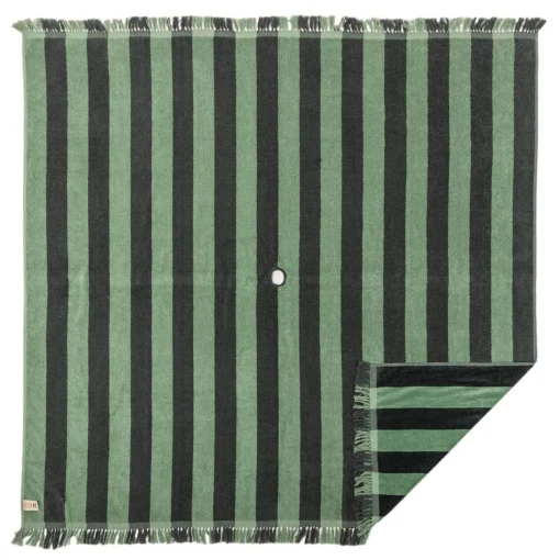 The Holiday Beach Blanket - 70'S Green